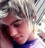 love_forestart's profile picture. Fc dedicado ao nosso loiro baterista e Thothoso de cada dia!