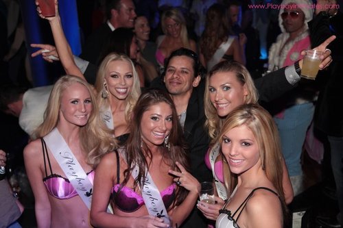 vjplatino's profile picture. #Playboy #Intimates / #Video #Producer https://t.co/IzV7nThiXN 
Production and business developer.