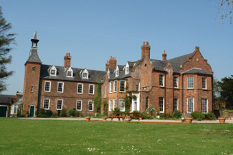 Skendleby Hall Profile