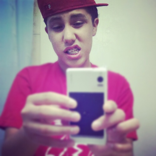 go follow @themhundreds !!!!!!! :)