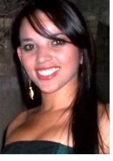 Estudante de  Administração de Empresas-UFPB Extrovertida, Focada, Objetiva, Esforçada e muito Feliz.