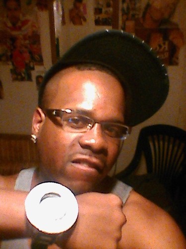 TO ALLLLLL THE FUCKING HATERS U NOT ABOUT THIS GOT DAM LIFE.......GOD,SINGING,WORKING,MAKING PAPER,LIVING LIFE....KEEPS ME ALIVE...AGE:28,R.I.P WHITNEY HOUSTON.