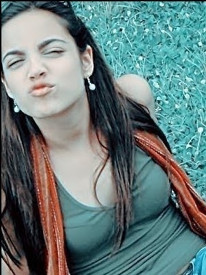 Para todos os fãs da Isa e de todo o elenco, fiz esse FC pra vocês os IsaManiac's mais lindos(as) que eu conheço... :D