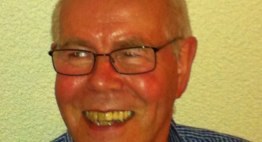 Kees Schelfhorst/ 55 jaar ervaring in dierenbranche/ online dierenwinkel http://t.co/k7KHQLJmLl advies over dieren