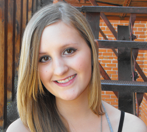 angelhavok's profile picture. I Am: Ashleigh= Artistic, Vegetarian, Adventurous, Fun-loving, Addicted to caffeine, Amazing.