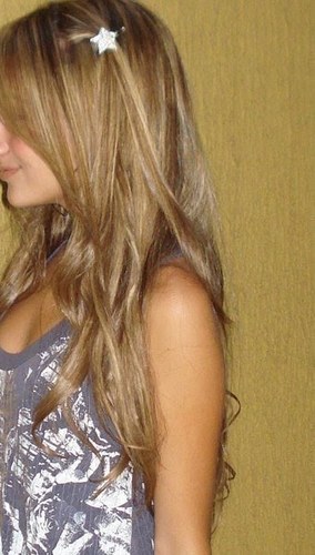 Simpatica , sem vergonha , corajosa , 15 anos e voc que me fez mal prepare-se para o pior  - best da @daih_kelly.