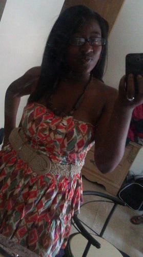 Yea its me Tiffany livinq that SINGLE LIFE Duhh . ! :) 3