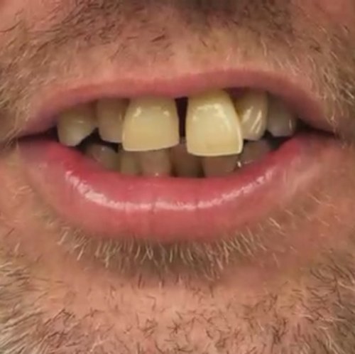 StaraParty's profile picture. @BonjourSteph and @Lara_Grimes . Steph + Lara = Stara . We thought it was cool .