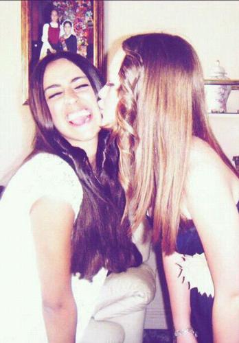 rita_goval4's profile picture. 14. (L) (: