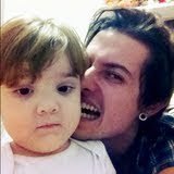 @pelanzarestart eu te amo muito sem você não sou nada ♥♥