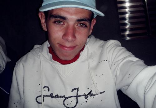 ㅤㅤfacil é si envolver. difícil é si sigura !