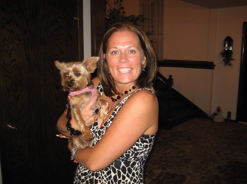 dogmom22CE's profile picture. 