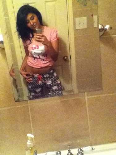 truly_hopeless's profile picture. controversy is all ways famous  like my self jenna haze #bossbitch Hated by many, wanted by plenty i be young reckless badgirl but I'm a damn good woman #pow