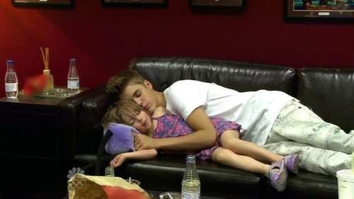 I adore this boy♥
@justinbieber ←♥@justinbieber 

 #Believe listenI am sure you will please))