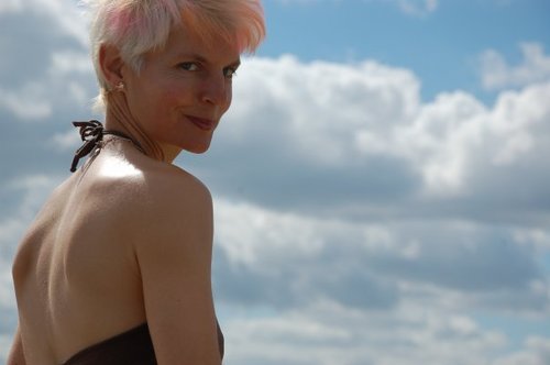 Independent creative producer making socially engaged theatre.