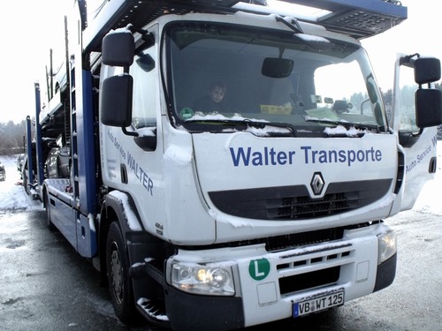 Coloros's profile picture. Trucker Lady - BKF- auf ihren 40 t Autotransporter durch Europa