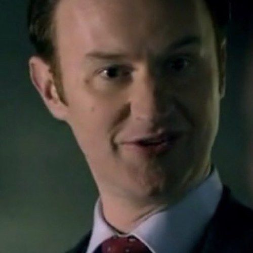 Mycroft_bbc's profile picture. BBC版傘兄の手動bot。　腐要素含む。　いたりいなかったりが激しい。 レスとの絡み多し