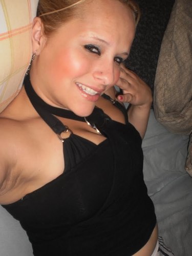 ñ mee julguee pra ñ ser julgadoo
confiançaa é a basee de tdo