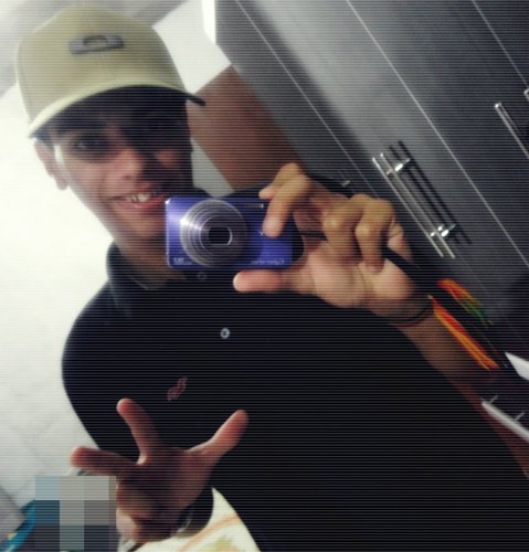 Não sou Melhor Que Ninguem , Mais Não Sou #_Simpatia ♫♫,QER SABER MAIS ? SEGUE AI ;]]




FACEBOOK:http://t.co/WKyCOfinw9