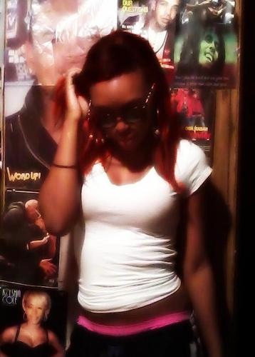 _shegotCURVES's profile picture. 