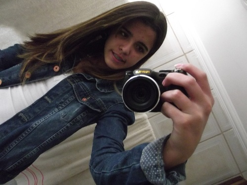 ⋆ Nñão vem com invéjjá++ Falem BEM , falem MAU, mas falem de MIM ;  
http://t.co/QqzwI2n8hx