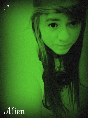 Daajana4's profile picture. F.U.C.K I LOVE Zayn Malik 
4ewer :*