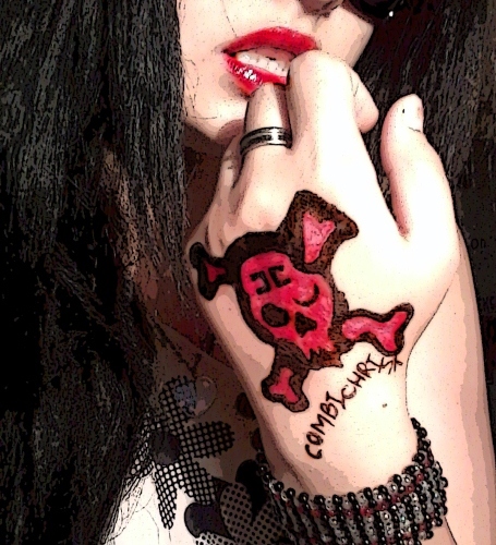 actress.director (in future) #Rammstein #Combichrist #LokisArmy @Avengers @ladygaga @muse #HYPODIVER #Misfits #Echelon #футбол my Alter ego @LokInsideYou
