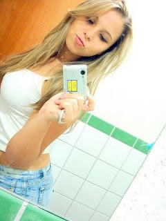 Me segue looogo!
.xX.Quem se descreve se limita!.Xx.