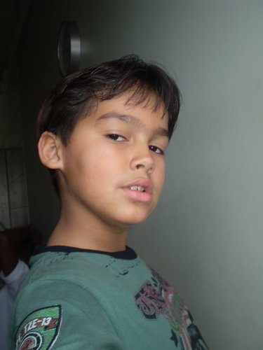 Palmeirense,
13 anos, amo nadar, karate e fim!