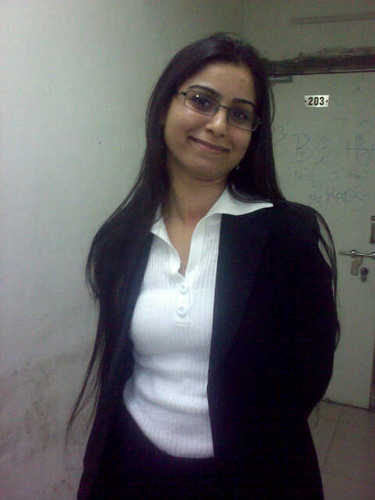 silkysawhney's profile picture. A half-truth is the most cowardly of lies. :)