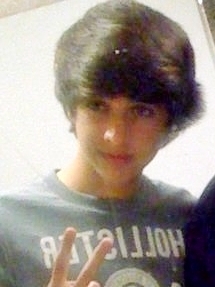 Lindo, fofo, simpático,skatista,modelo sem palavras para descrever o quanto eu te amo @LipeMariano_  3 Oficializado dia 19/06/2012 s2.