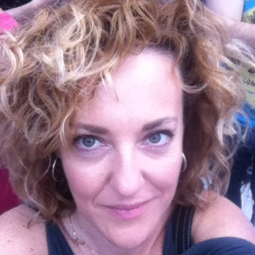 MiriamGArmesto's profile picture. #Sostenibilidad es una forma de vivir, de crear prosperidad y descubrir oportunidades para mejorar cada día. Mi compromiso personal.