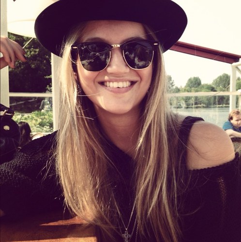 AmiraEmma's profile picture. 