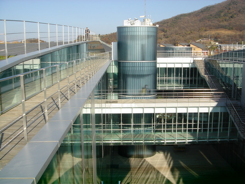 koinsenc's profile picture. 코인스이앤씨..건축내외장재 전문회사 U자형글라스(U-GLASS),빛투과콘크리트(투명콘크리트),아이씬폼등등..문의사항 02.571.8231 차차장입니다 010.3654.8231