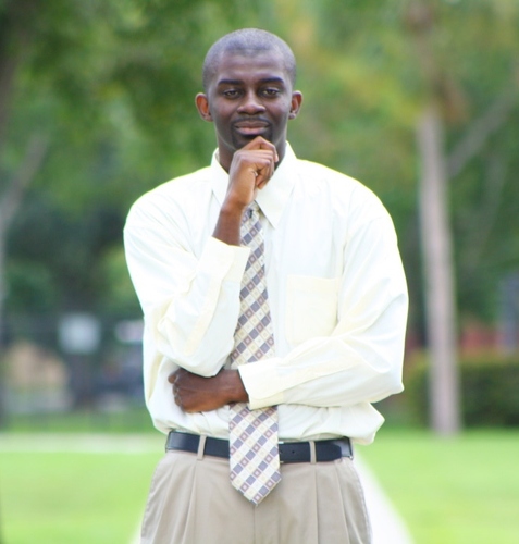 I'm a entrepreneur living in South Florida looking to help others reach financial freedom