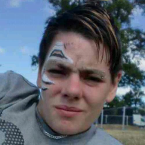 studmuffin83's profile picture. im a laid bbk lass whos up 4 chats