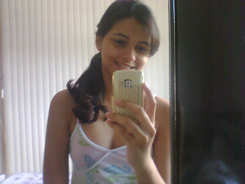 Não importa o quanto você se importe, algumas pessoas simplesmente não se importam Shakespeare.
Pink Floyd ♥♪
Leave, but don't leave me.