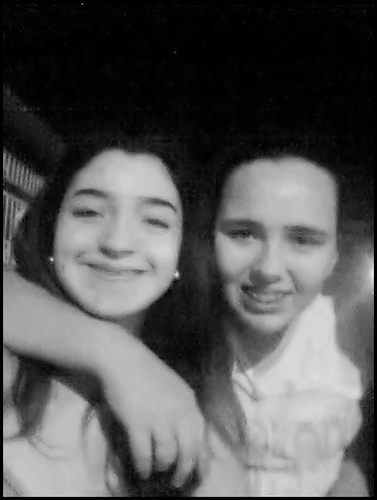... Creça , Independente do que aconteça ! Bora beber , que amar ta dificil ( : '  'sou feliz sim , mais com meus amigos u.u ' ♥