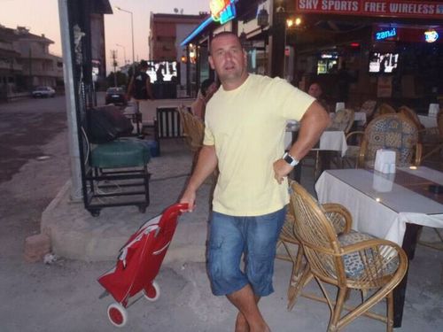 dazzainnit's profile picture. 