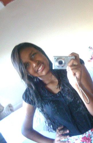 Uma minerinha carismatica, odeia falsidade, e sempre realista !! Segue ae*-*
#Te segue