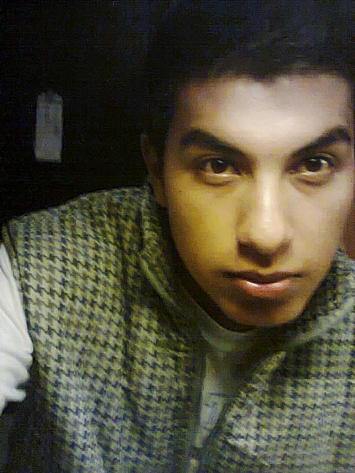 Hola, estudio en USMP; me gusta la música retro (DP), amo comer, disfrutar la vida (: