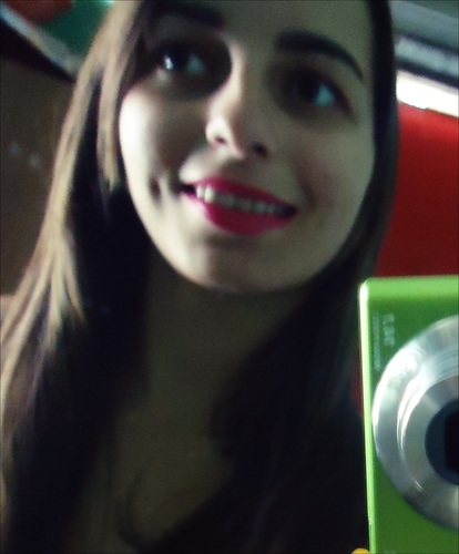 Nem sempre o sorriso que trago é a vida que levo *--*                                

           Deus (yn'