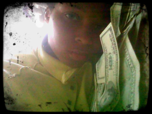 TheExposedTruth's profile picture. iF i DNT REPLY ITS NOT PERSONAL...ITZ FINANCIAL!!! 24HRS. A DAY GRIND HARD AND LIL PLAY. NO GRIND=NO PAY$$$