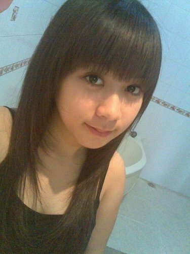 devinaalleyach's profile picture. 