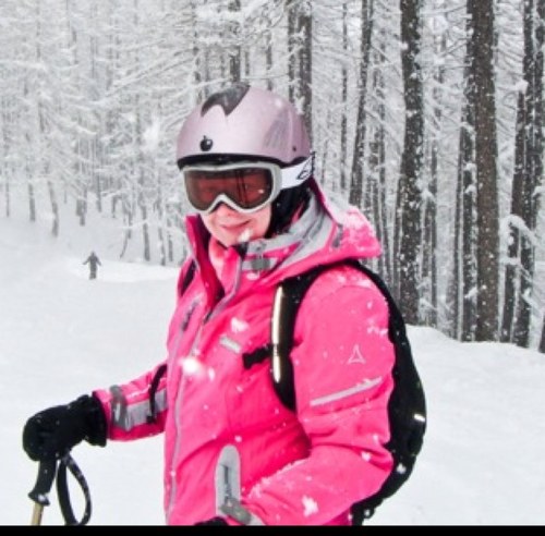 tishlove37's profile picture. 