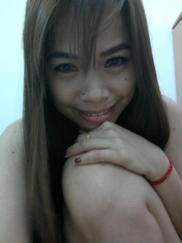 Hey there.! I'm #ChitReyes welc0me t0 my pr0file, I'm 22 y/old and purely pinay #Enj0yUrTweets :))