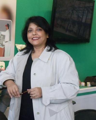 Business woman having my own company Ameeti International Group. Exporters of Rice, Sugar, Maize, Candy,Biscuits, Spices,Tea,Herbs.