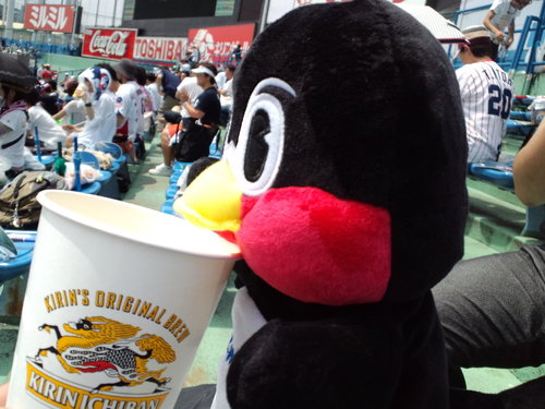 夏は野球場、冬はスキー場にいます♪ 趣味は野球観戦とクルマ、そしてスノーボードと鉄分補給♪ スノーボードはパウダー好き！野球は神宮ライトスタンドでスワローズ！クルマはプリメーラUK！