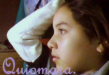 Me gusta escuchar música, escribir y estar en las redes sociales (facebook y twitter).en hotmail no mucho