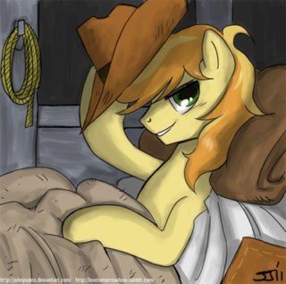 mlp_applefraud's profile picture. Hello. I am Applfraud, my son is @Mlp_Ratcliffe . I am Quasimodo's master.